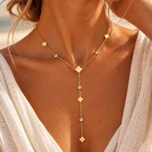 Collier doré Chance en Y avec trèfles et zircons