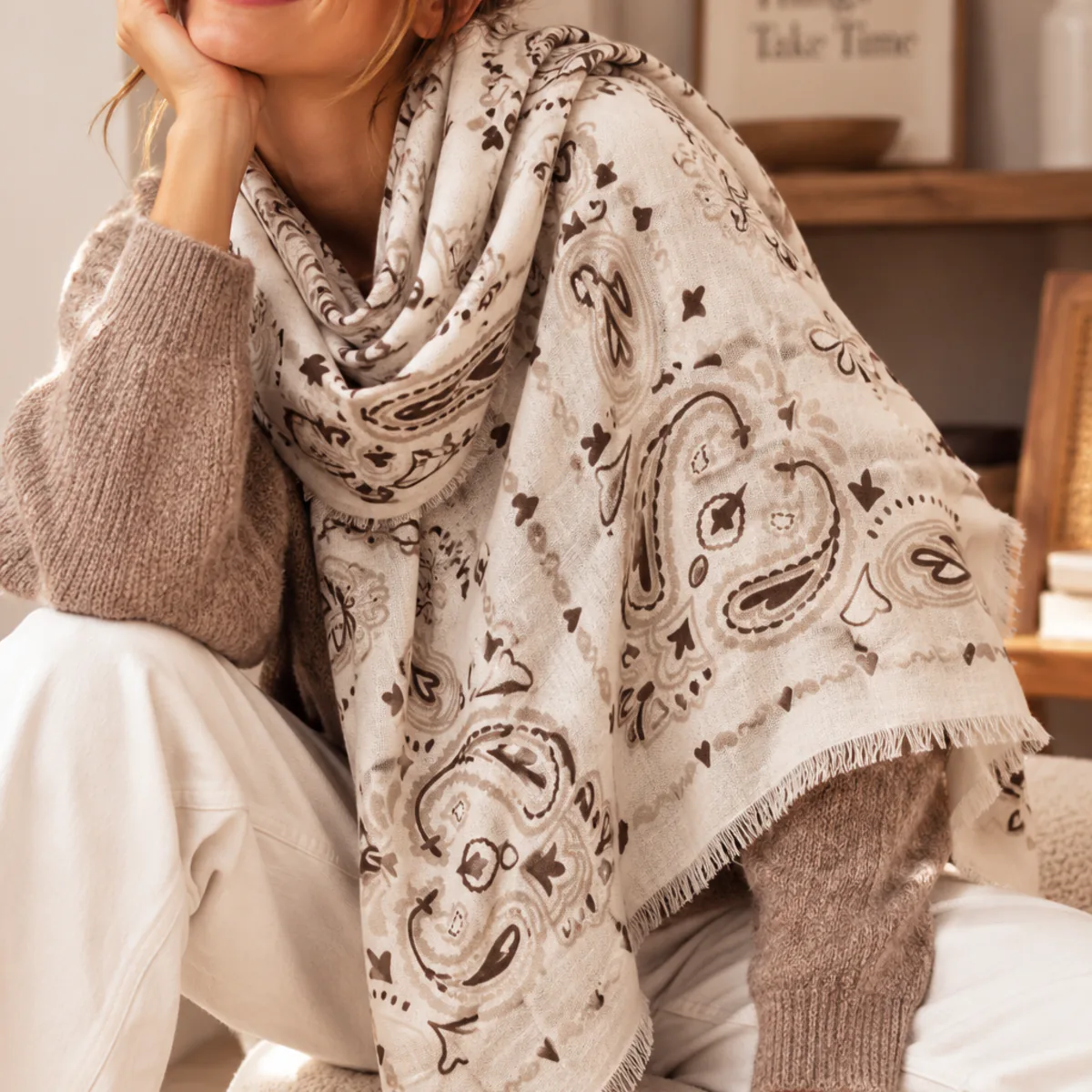 FOULARD CARRE LAINE BEIGE BANDANA