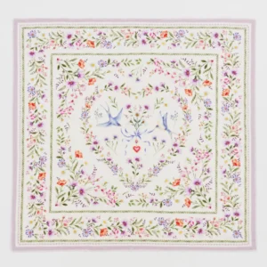 Foulard carré fleuri crème à franges – 120x120 cm