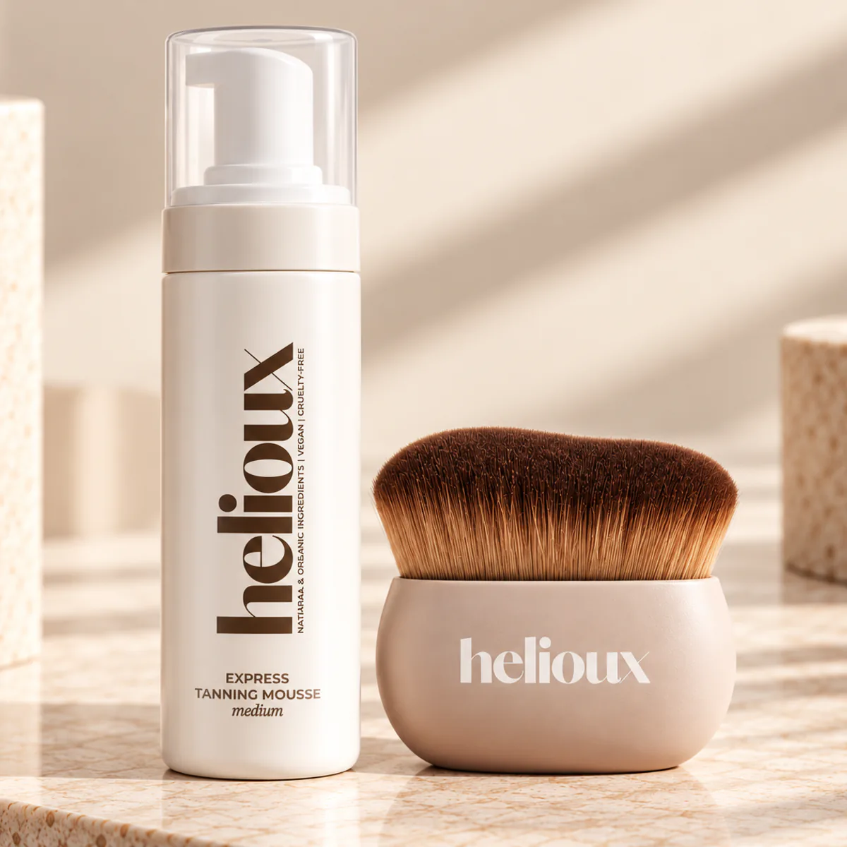 Duo Autobronzant Express mousse et pinceau applicateur