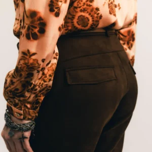 Pantalon suédé choco coupe cigarette